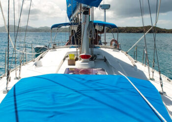 CLOUD 9 -- SAINT JOHN BOAT CHARTERS