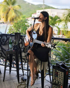 ST JOHN LIVE MUSIC    ERIN HART ISLANDGIRL MUSIC    SAINT JOHN ISLAND GUIDE