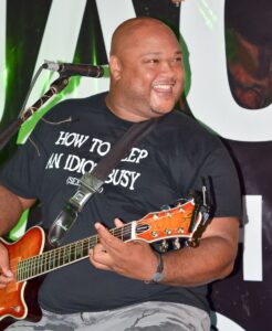KENNY FLOYD  ST JOHN ISLAND GUIDE LIVE MUSIC