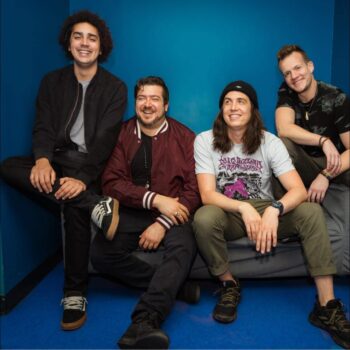 MAGIC BEANS ST JOHN LIVE MUSIC    SAINT JOHN ISLAND GUIDE