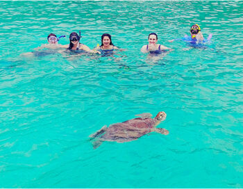 PHOENIX ISLAND CHARTERS -- PHOENIX -- 30' MOTOR YACHT -- SAINT JOHN ISLAND GUIDE